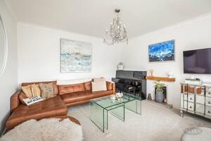 Picture #8 of Property #1582890741 in  Whitefield Road, Whitecliff BH14 8DD