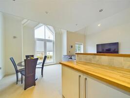 Picture #15 of Property #1582982541 in St. Catherines Road, Bournemouth BH6 4AQ