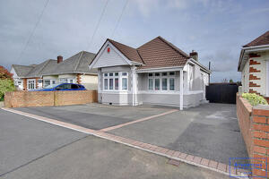 Picture #0 of Property #1589716641 in Persley Road,  Bournemouth BH10 6DX