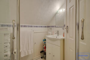 Picture #34 of Property #1589716641 in Persley Road,  Bournemouth BH10 6DX