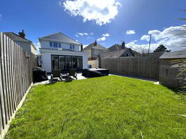 Picture #26 of Property #1590448641 in Vicarage Road, Oakdale, POOLE BH15 3BA