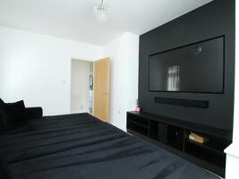 Picture #3 of Property #1590448641 in Vicarage Road, Oakdale, POOLE BH15 3BA