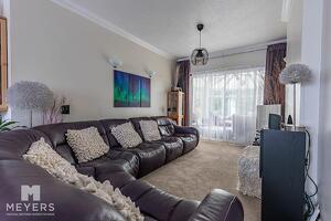 Picture #2 of Property #1590802341 in Malvern Road, Moordown BH9 3BP