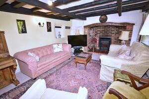 Picture #15 of Property #1591125141 in Beaucroft Road, Colehill, Wimborne BH21 2QW