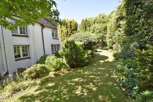 Picture #19 of Property #1591125141 in Beaucroft Road, Colehill, Wimborne BH21 2QW