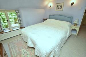 Picture #5 of Property #1591125141 in Beaucroft Road, Colehill, Wimborne BH21 2QW