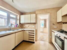 Picture #1 of Property #1591588641 in Braemar Drive, Highcliffe On Sea, Christchurch BH23 5NN