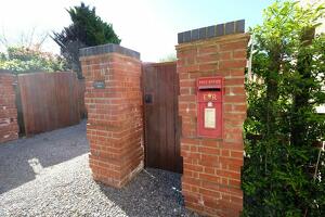 Picture #36 of Property #1591768641 in Main Road, Marchwood, Southampton SO40 4UA