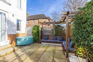 Picture #16 of Property #1596261441 in Sandringham Road, Lower Parkstone, Poole BH14 8TH