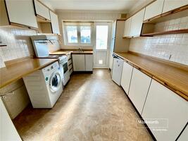 Picture #3 of Property #1603101441 in Sheldrake Road, Mudeford, Christchurch BH23 4BW