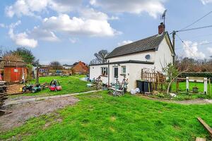 Picture #8 of Property #1605263541 in Donkey Lane, Bere Regis BH20 7NP