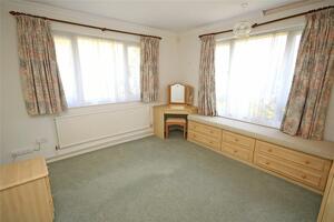 Picture #7 of Property #1607208231 in Stopples Lane, Hordle, Lymington SO41 0JA