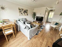 Picture #3 of Property #1608352641 in Chalbury Close, Poole BH17 8BP