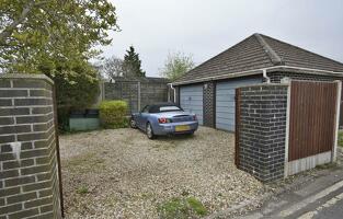 Picture #11 of Property #1608915141 in East Borough, Wimborne BH21 1PL