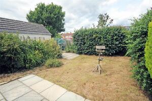 Picture #10 of Property #1610568921 in Chiltern Drive, Barton on Sea, New Milton BH25 7JY