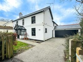 Picture #22 of Property #1612462641 in Bennetts Lane, Burley, Ringwood BH24 4AT