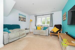 Picture #2 of Property #1612901541 in Tatnam Road, Poole BH15 2DP
