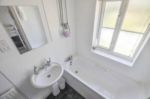 Picture #8 of Property #1613644731 in Autumn Road, Bournemouth BH11 8TF
