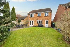 Picture #17 of Property #1614023541 in Verwood BH31 7LR