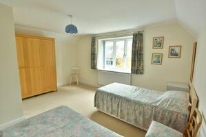 Picture #11 of Property #1617639441 in Crown Mead Mews, Wimborne BH21 1GP