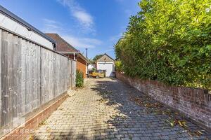Picture #18 of Property #1622659341 in Iford Lane, Southbourne BH6 5NF