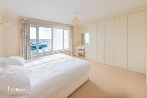 Picture #10 of Property #1624402341 in Moriconium Quay, Lake Avenue, Poole BH15 4QP