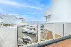 Picture #5 of Property #1624402341 in Moriconium Quay, Lake Avenue, Poole BH15 4QP