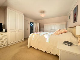 Picture #10 of Property #1625848341 in Cauldron Barn Road, Swanage BH19 1QF