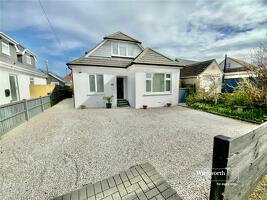 Picture #0 of Property #1626232641 in Minterne Road, Stanpit, Christchurch BH23 3LE