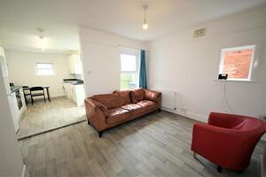 Picture #2 of Property #162660868 in Withermoor Road, Bournemouth,  BH9 2NU