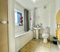 Picture #5 of Property #1627171641 in Brabazon Drive, Mudeford, Christchurch BH23 4TL