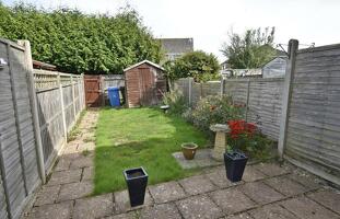 Picture #7 of Property #1633125141 in Cockerell Close, Merley, Wimborne BH21 1XR