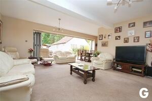 Picture #4 of Property #1634002641 in Beech Lane, St. Leonards, Ringwood BH24 2QD
