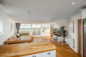 Picture #10 of Property #1641936441 in Whitecliff Road, Whitecliff, Poole BH14 8DU