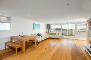 Picture #7 of Property #1641936441 in Whitecliff Road, Whitecliff, Poole BH14 8DU