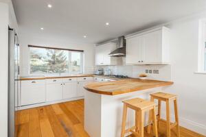Picture #9 of Property #1641936441 in Whitecliff Road, Whitecliff, Poole BH14 8DU