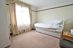 Picture #8 of Property #1643647641 in Wimborne Road, Kinson, Bournemouth BH11 9AP