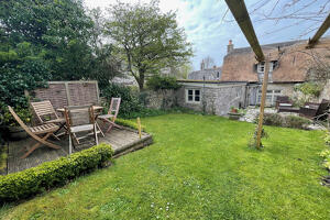 Picture #1 of Property #1644858441 in West Street, Corfe Castle BH20 5HA