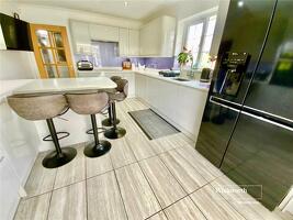 Picture #9 of Property #1646095641 in Stony Lane, Burton, Christchurch BH23 7LE