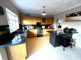 Picture #8 of Property #1649654241 in Darbys Lane, Oakdale BH15 3ES