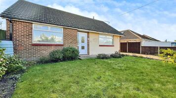 Picture #10 of Property #1650071541 in Harford Road, Poole BH12 3PL