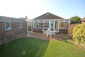 Picture #12 of Property #1650877131 in Arnolds Close, Barton on Sea, New Milton BH25 7JW
