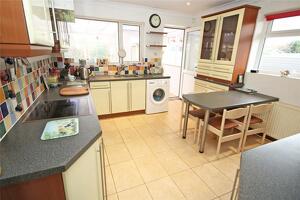 Picture #3 of Property #1650877131 in Arnolds Close, Barton on Sea, New Milton BH25 7JW