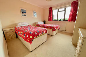Picture #11 of Property #1650905931 in Cauldron Barn Road, Swanage BH19 1QF
