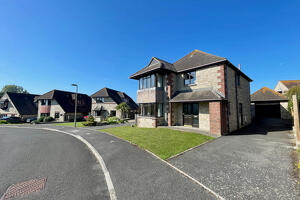 Picture #15 of Property #1650905931 in Cauldron Barn Road, Swanage BH19 1QF