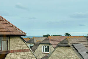 Picture #6 of Property #1650905931 in Cauldron Barn Road, Swanage BH19 1QF