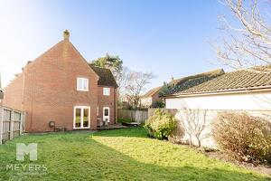 Picture #2 of Property #1651551441 in Little Dewlands, Verwood BH31 6QA