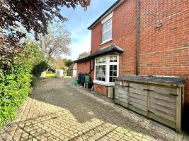 Picture #24 of Property #1653615141 in Hightown Road, Ringwood BH24 1NL
