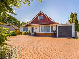 Picture #0 of Property #1655245641 in Moonrakers Way, Highcliffe BH23 4RD