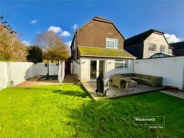 Picture #4 of Property #1656602241 in Stirling Way, Mudeford, Christchurch BH23 4JJ